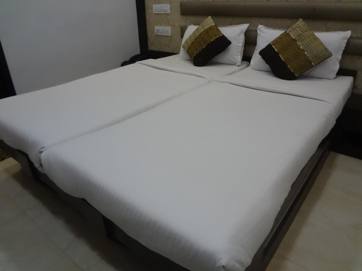 Hotel Modern Mumbai Dış mekan fotoğraf