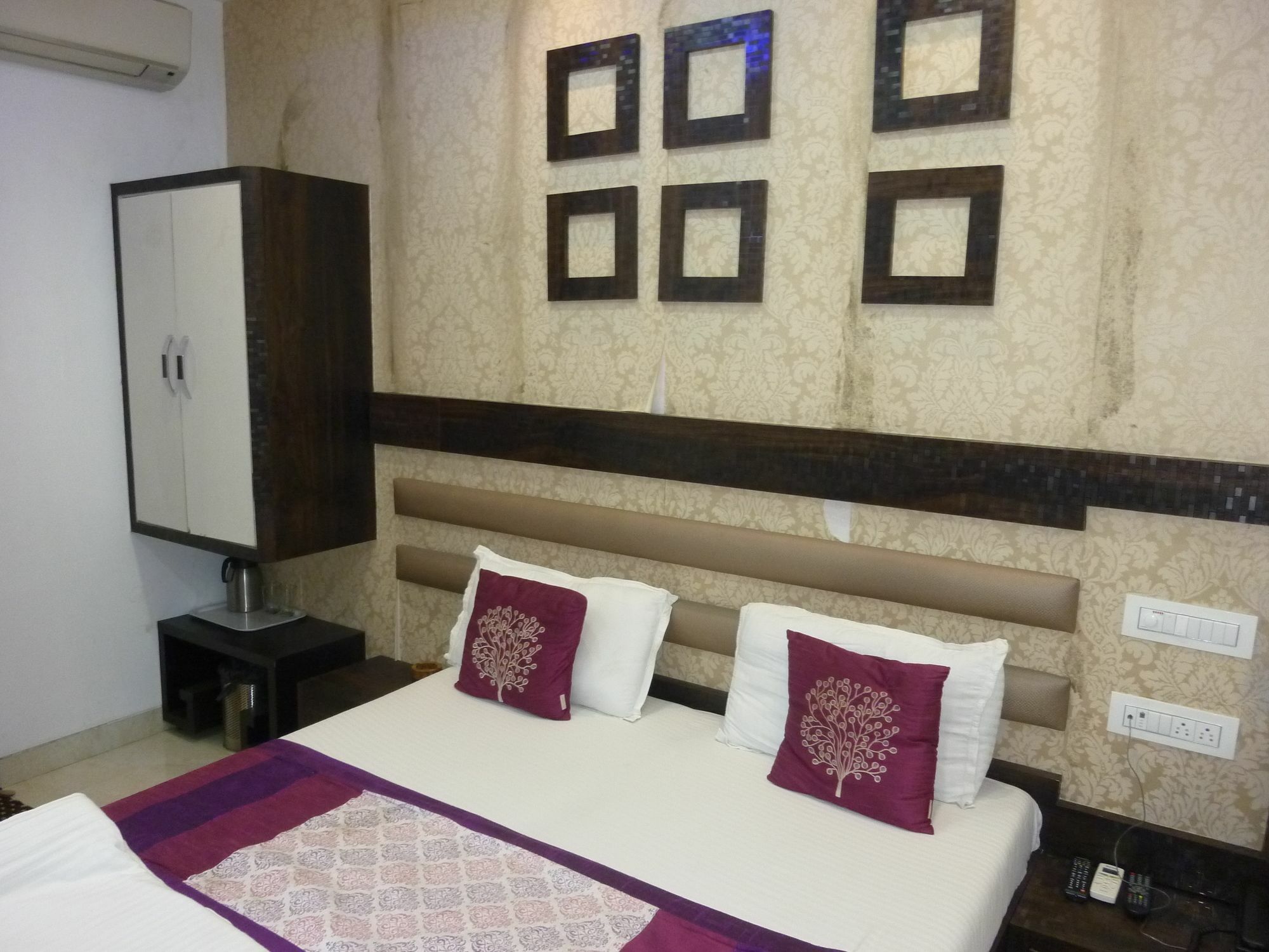 Hotel Modern Mumbai Dış mekan fotoğraf