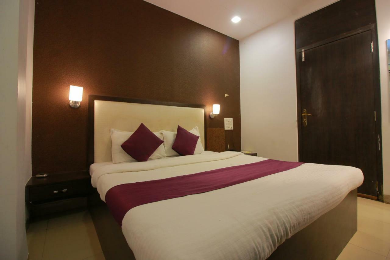 Hotel Modern Mumbai Dış mekan fotoğraf