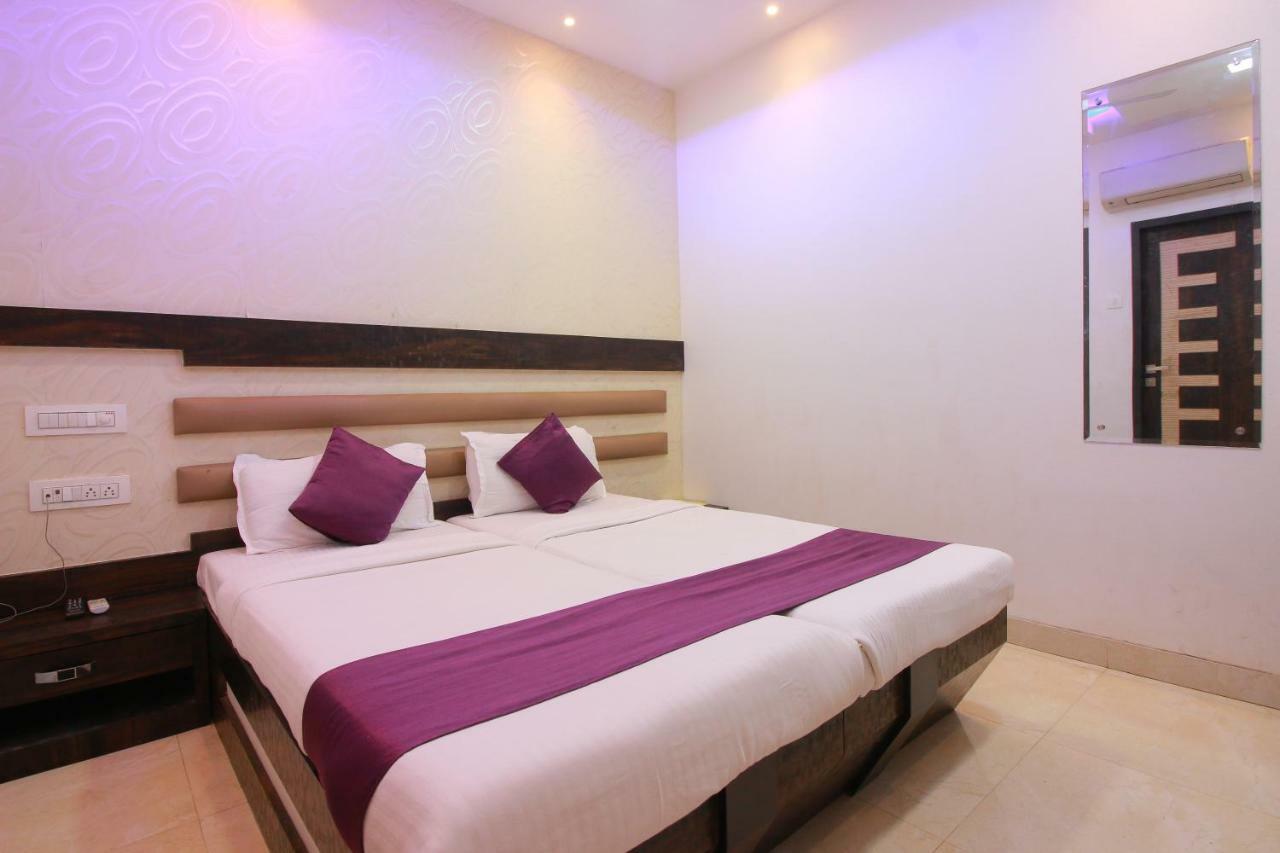 Hotel Modern Mumbai Dış mekan fotoğraf