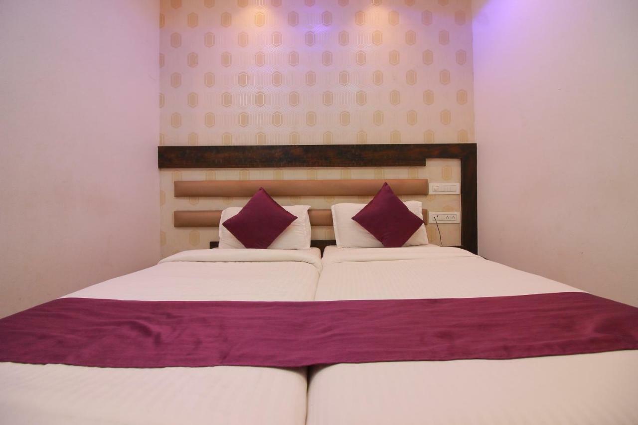 Hotel Modern Mumbai Dış mekan fotoğraf